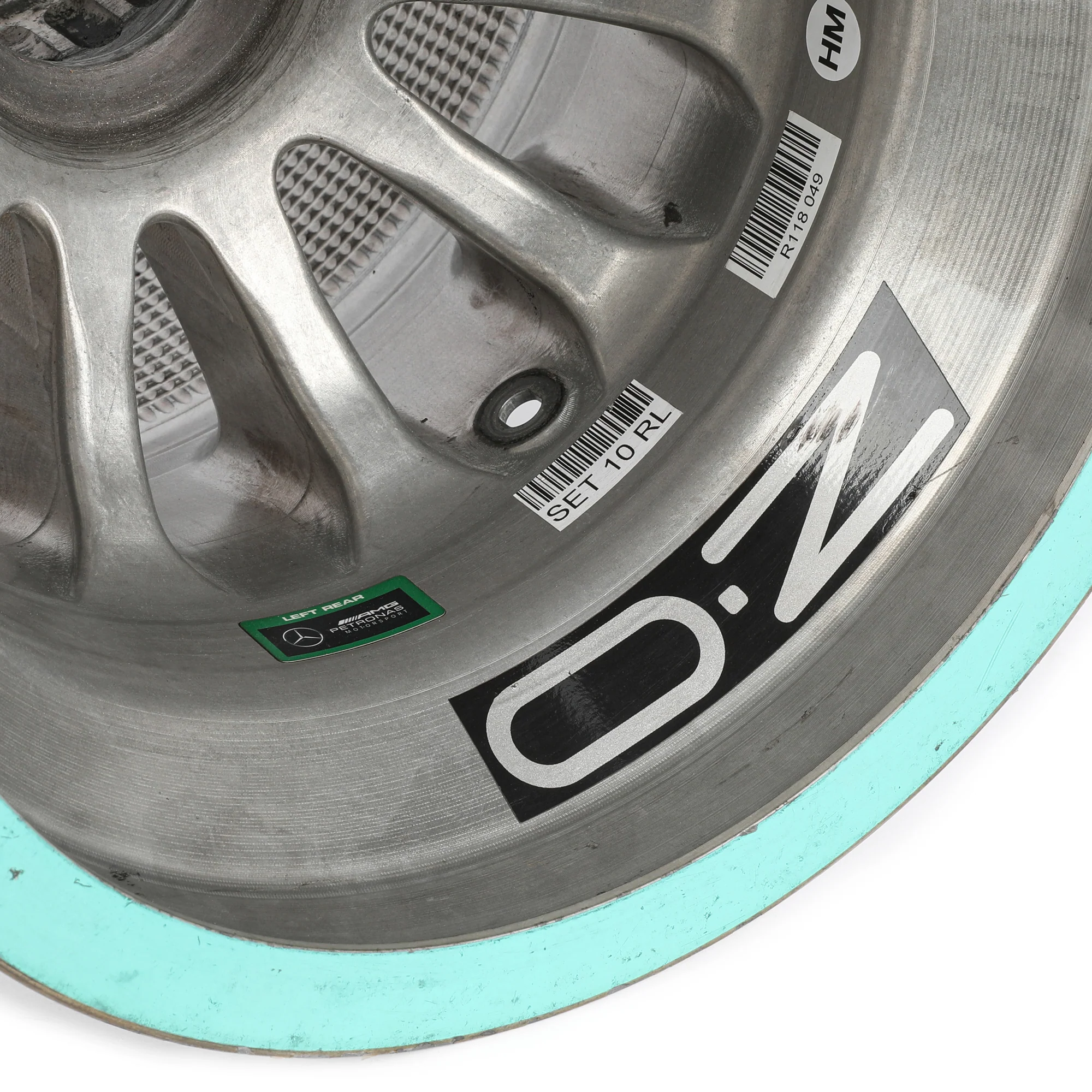 Mercedes-AMG PETRONAS F1® Team 2018 Season Used Rear Wheel Rim Table - Image 5