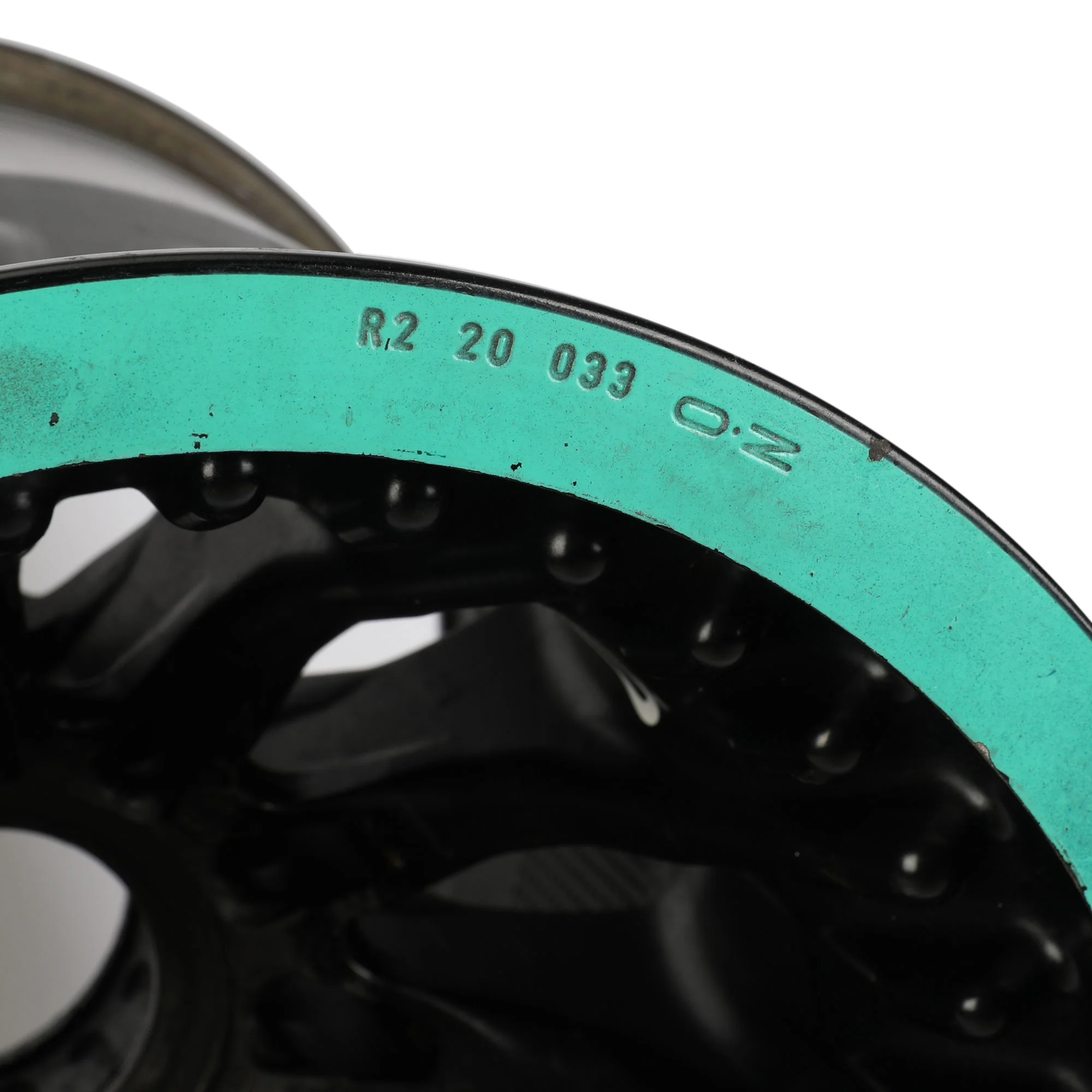 Mercedes-AMG PETRONAS F1® Team 2020 Season Used Rear Wheel Rim Table - Image 4