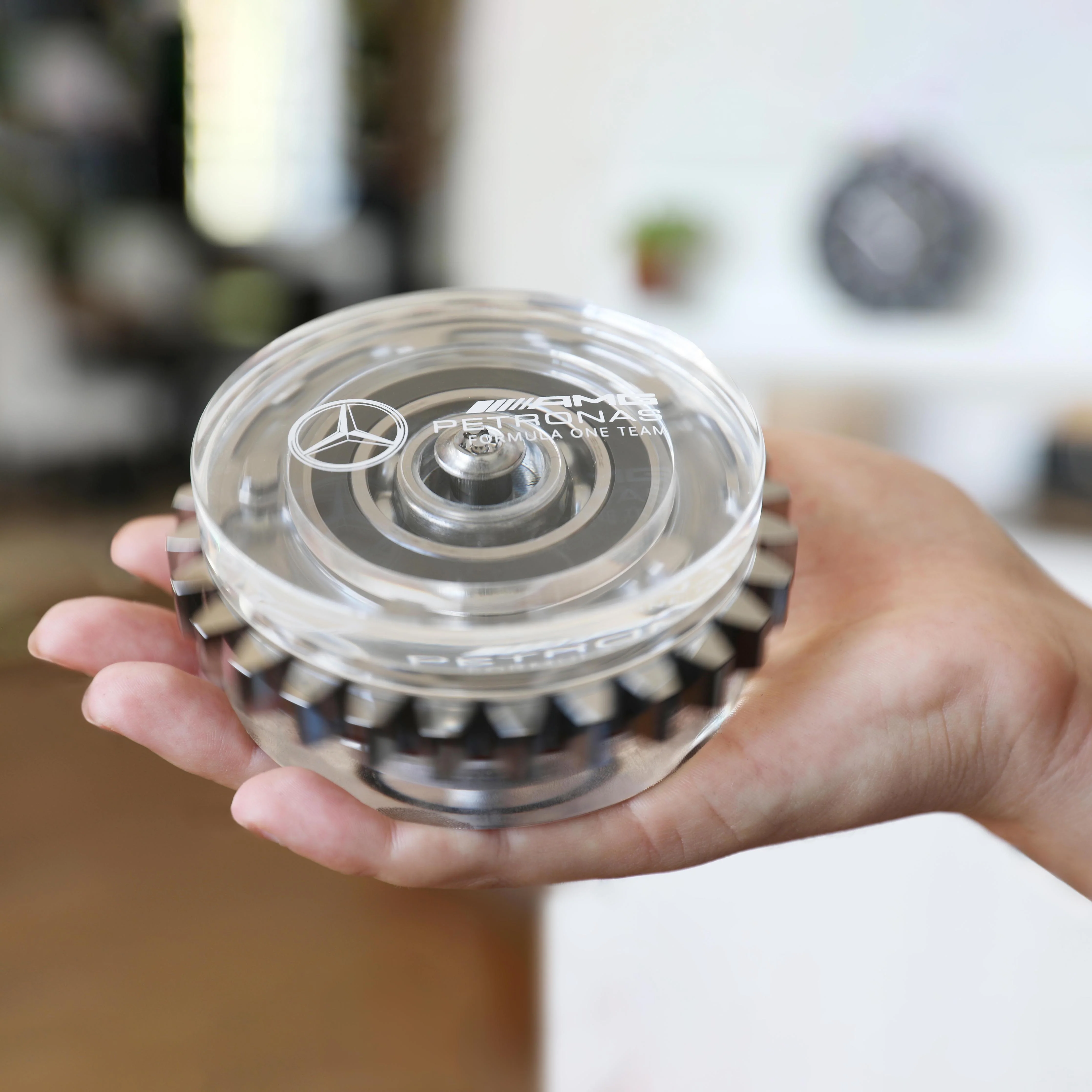 Mercedes-AMG Petronas F1 Team Gear Ratio Fidget Spinner - Image 4