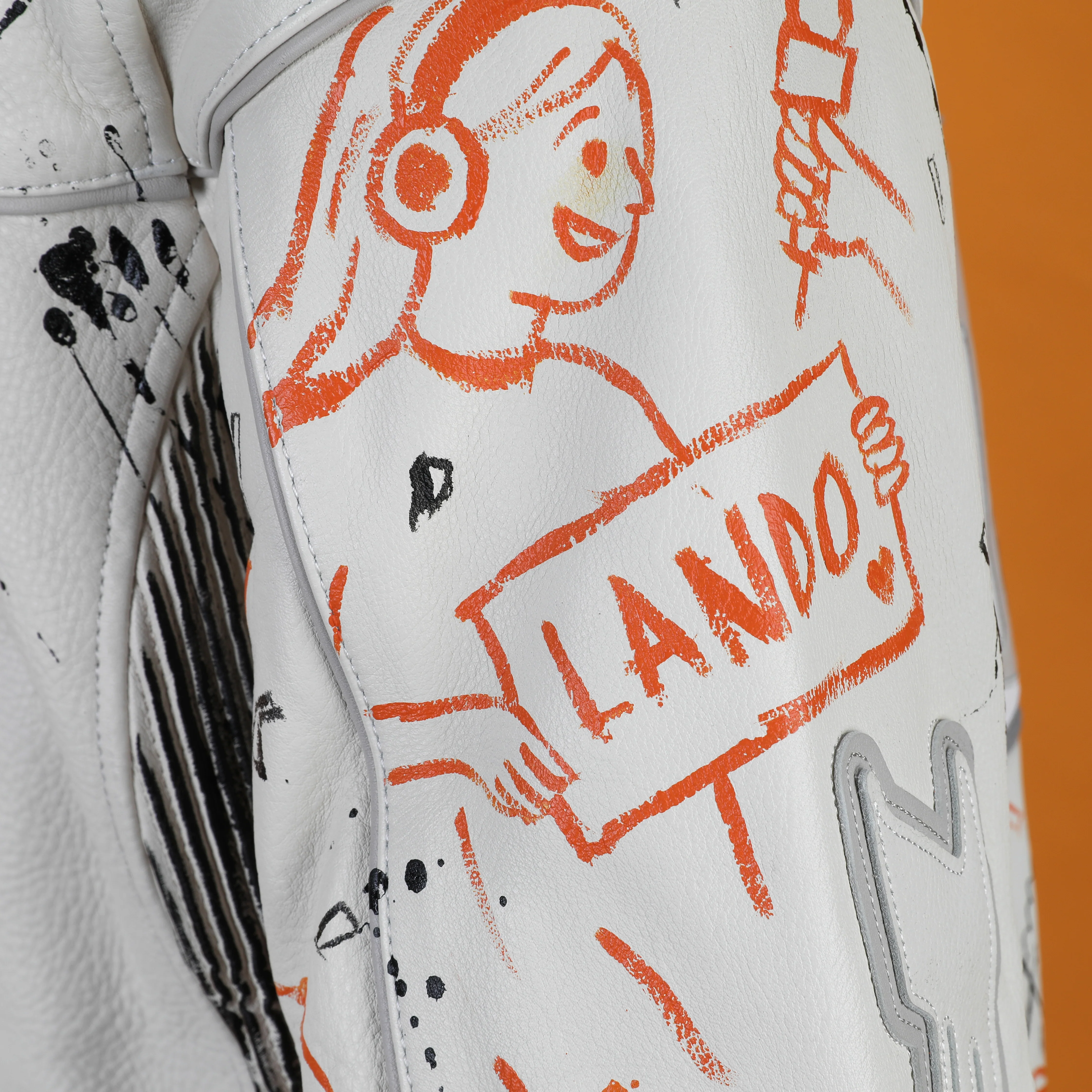 Season Launch LOT 002 - Lando Norris 2025 Reiss Jacket – Signed Mclaren x Mastercard - Image 8