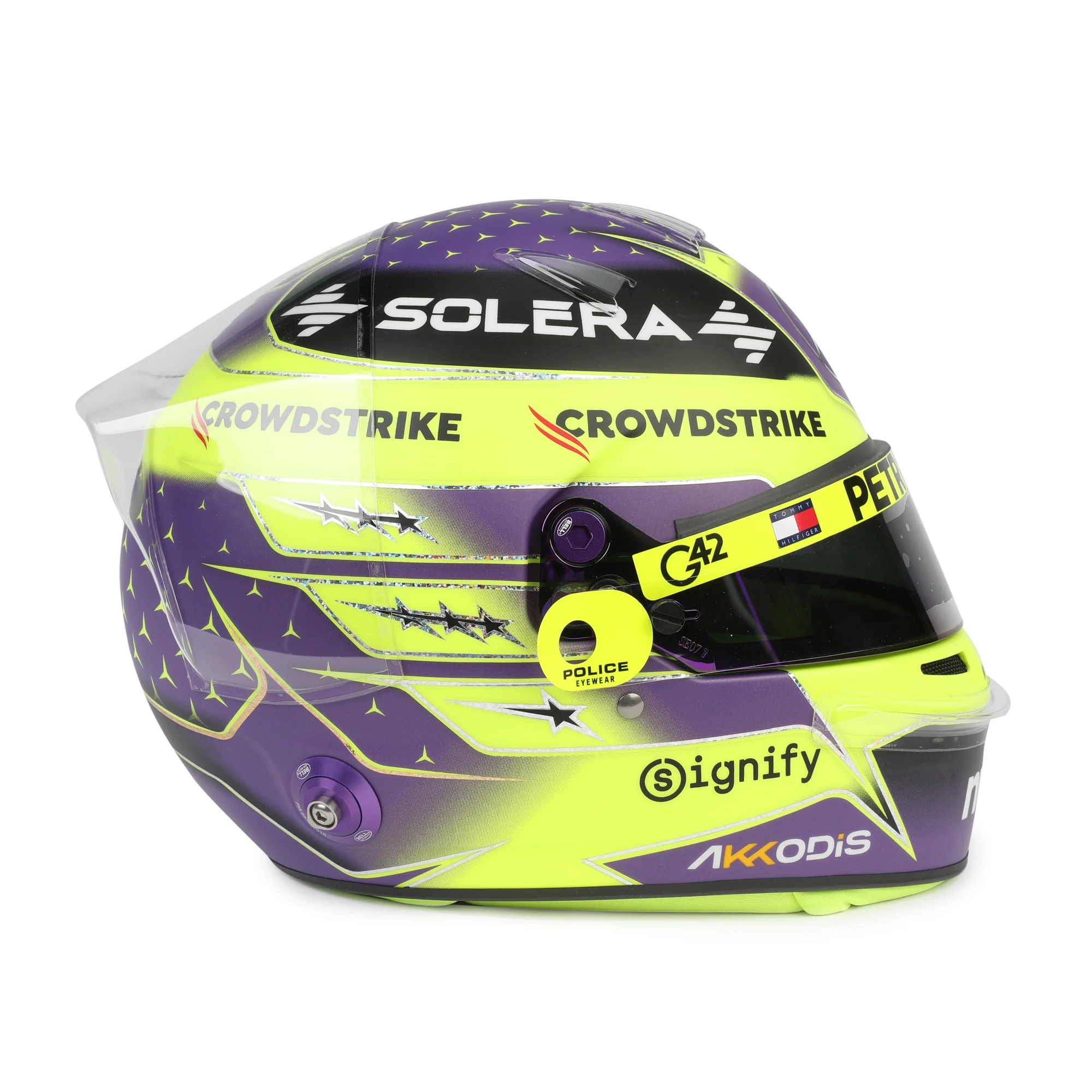 Season Launch LOT 023 - Lewis Hamilton 2024 Mercedes Helmet - Abu Dhabi GP Replica - Image 4